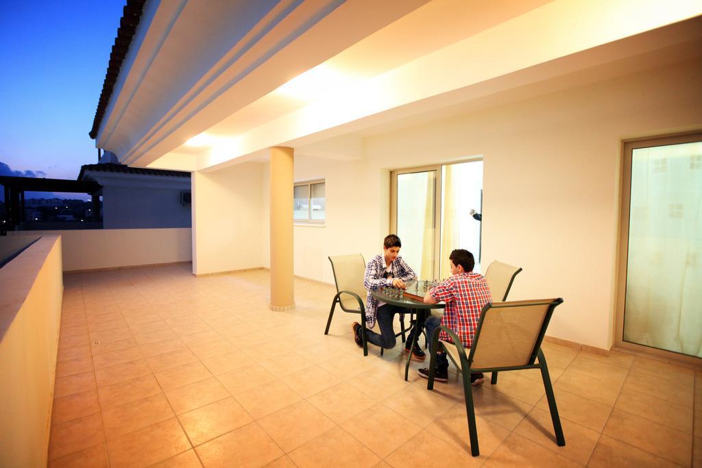 Oracle Exclusive Resort Paphos Exteriör bild