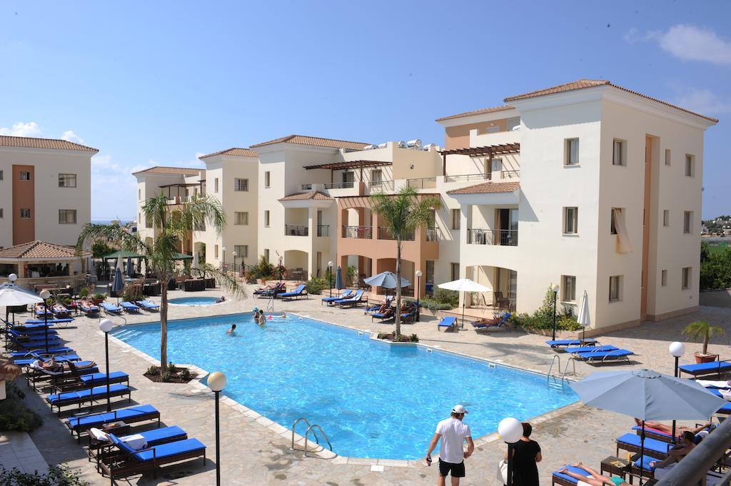 Oracle Exclusive Resort Paphos Exteriör bild